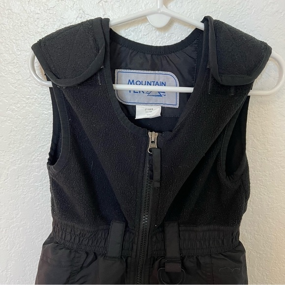 2/$30 Kids toddler Mountain Tek ski bibs snowsuit in black SZ 2T XXS - Picture 2 of 7